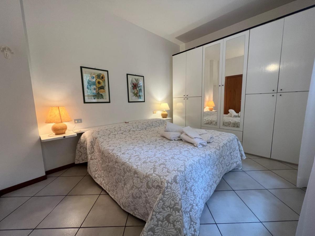 Casa Viale Amico - Giardino Privato Апартаменты